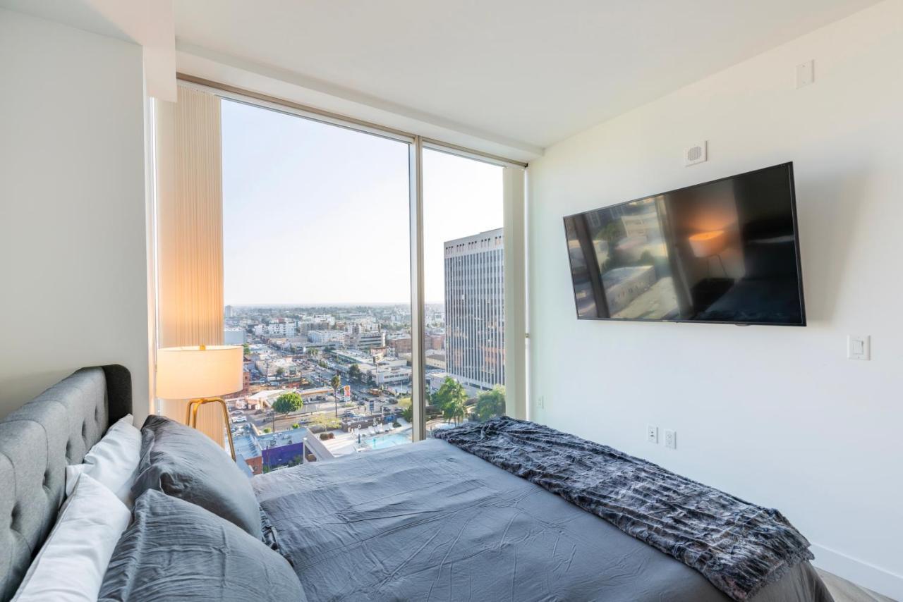 2br Luxury Highrise Hollywood Appartement *